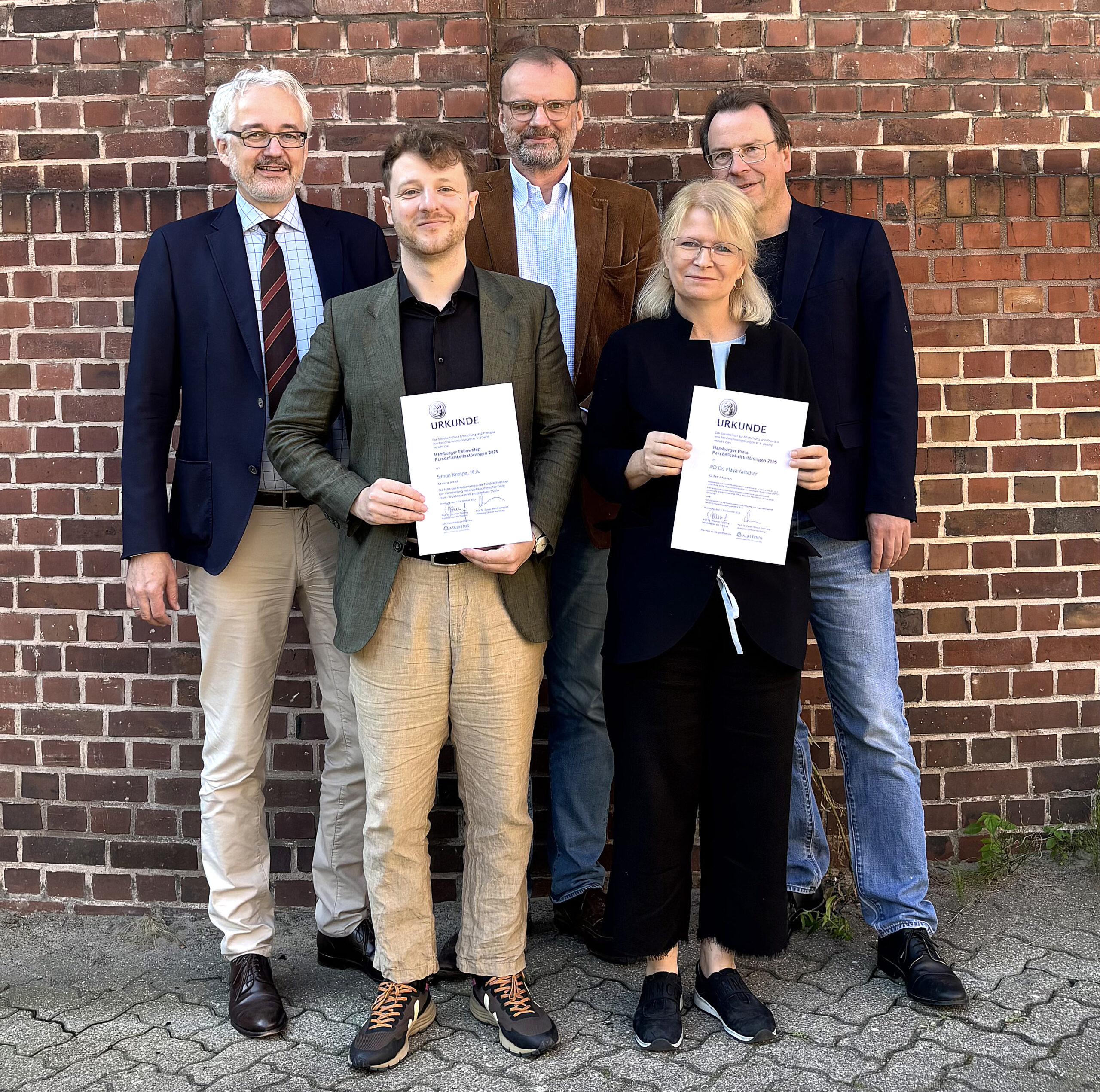 HH-Preisträger 2025 Doktorin Maria Gruber und Professor Doktor Peer Briken (Foto: GePs e.V.)